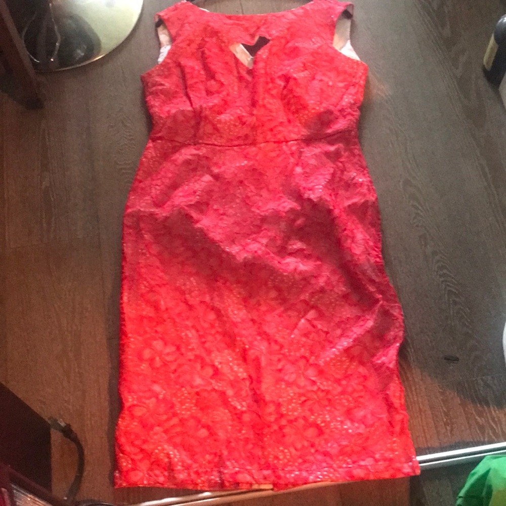 4x. Worn once   In perfect condition.  Lace!!!!